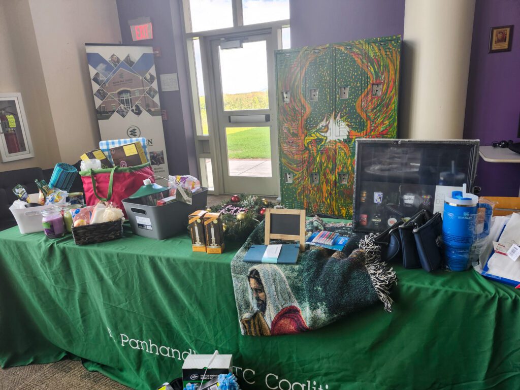 Photo of door prizes on a table.