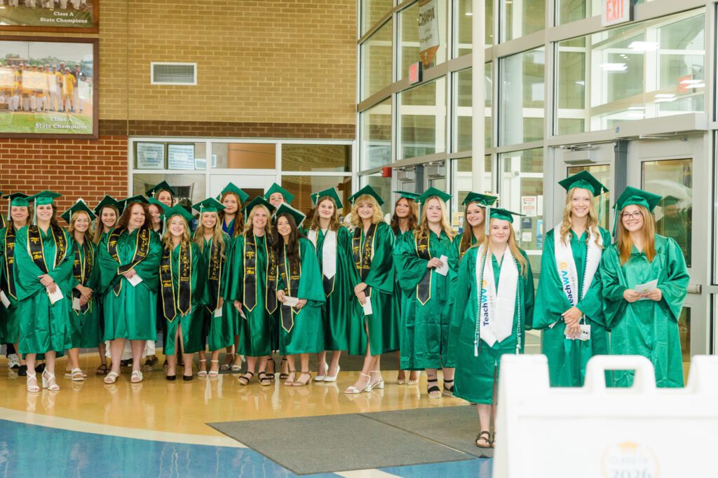 Group photo of graduates.